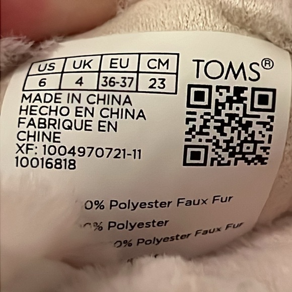 Toms Women's Susie Eva Pink Faux Fur Slip On Slippers Slides Size 6 - Picture 7 of 7